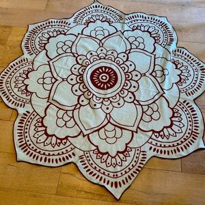 Mandala Design towel / beach blanket in Blue and Brown